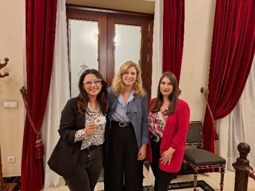 "Internet Web Solutions meets Senator Amparo Marco in the Spanish Senate in Madrid to present the Erasmus+ Project 'MICRO2': a synergy for a more inclusive and sustainable economic future for Spain and Europe"